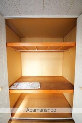 クリスタル[1R/23.08m2]の収納