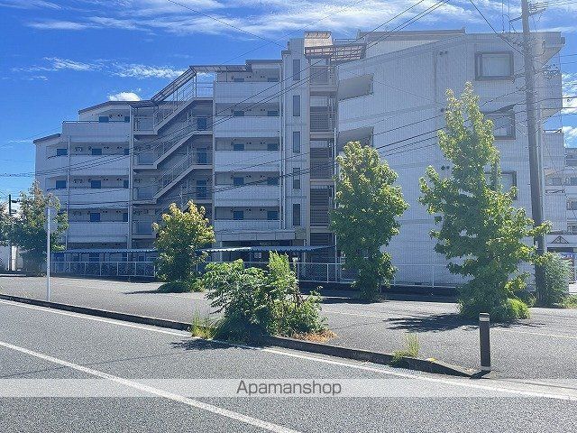 エル花園の外観写真