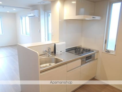 リヴェール中村[1LDK/43.6m2]のキッチン