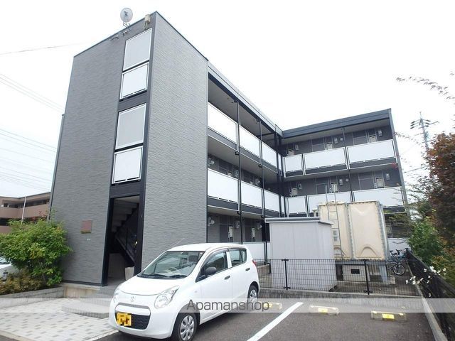 レオパレススターブライトの外観写真