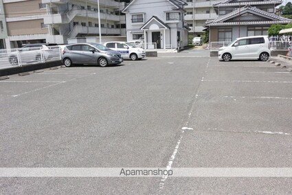 高橋ユーミーマンション[3DK/60.97m2]の駐車場