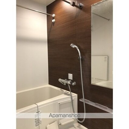 Ｇｒａｎ　Ｄｕｏ三軒茶屋Ⅳ[1R/27.56m2]のバス