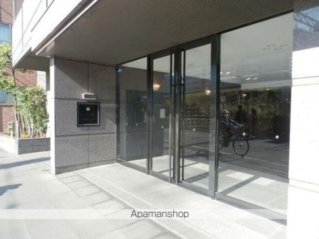 ルーブル亀戸の玄関写真