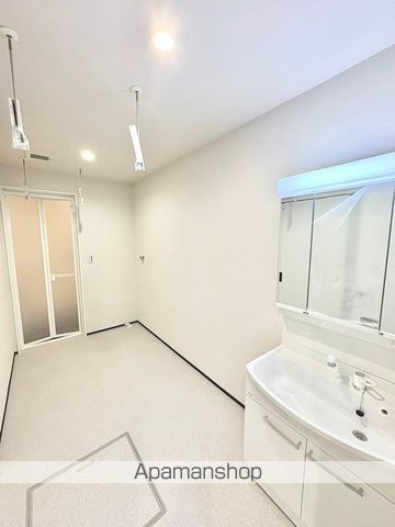 亀崎高根町6丁目戸建の内装写真