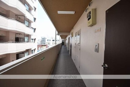 エグゼクティブ上杉[2K/27.2m2]の共用部2
