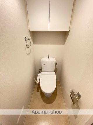 プラウドフラット三軒茶屋Ⅱ[1LDK/41.58m2]のトイレ