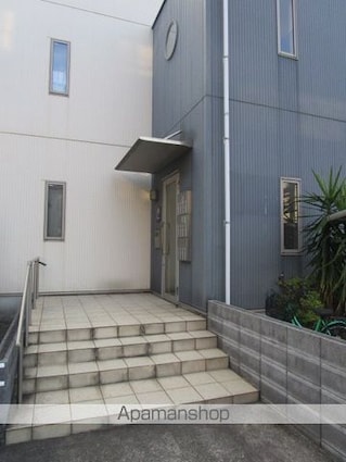 プラシス[1K/29.81m2]のエントランス