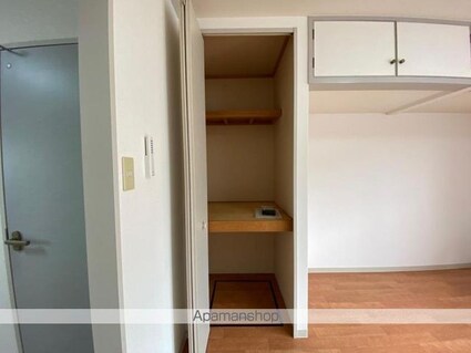 カーサ・ヴェルデ[1K/23.05m2]の収納