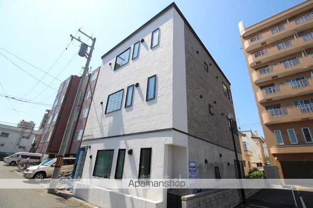 MODERN DECOの外観写真