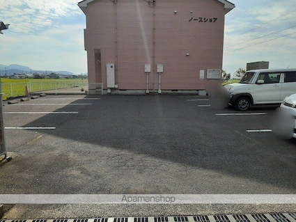 福井県坂井市春江町中庄[2LDK/59.77m2]の駐車場