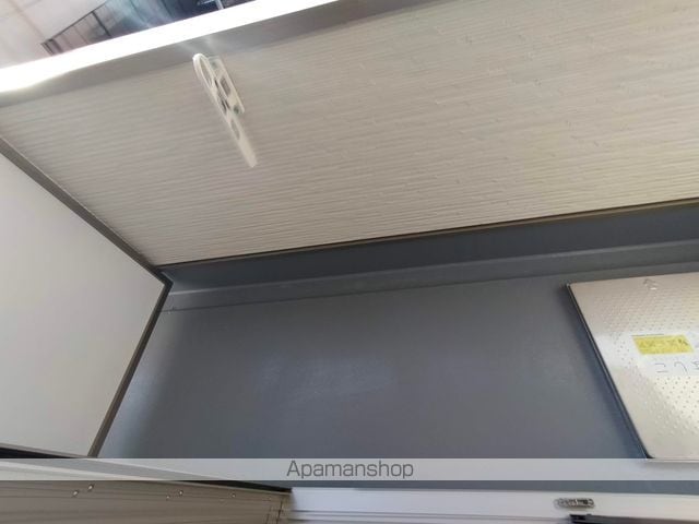 クリエオーレ茨田大宮IIIの内装写真