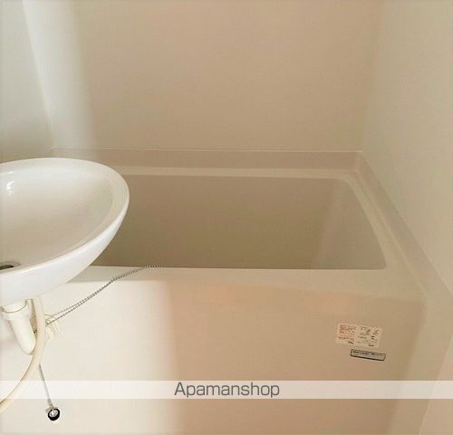 レオパレスワールド中和倉の内装写真