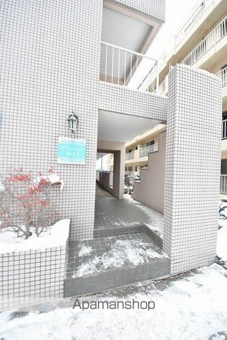 グローリア北21の玄関写真
