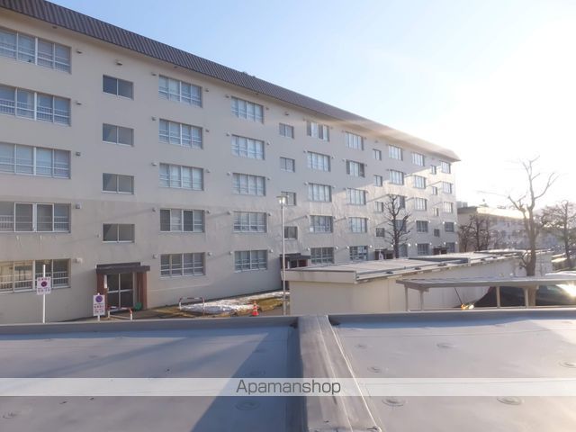 札幌西月寒団地6号棟の外観写真