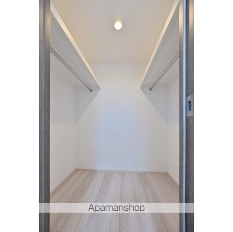 コンフォリア・リヴ板橋本町の内装写真