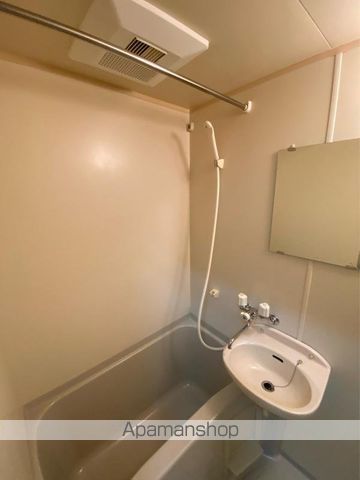 サイエンスアパートメントの内装写真