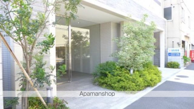 サニーコート向島の玄関写真