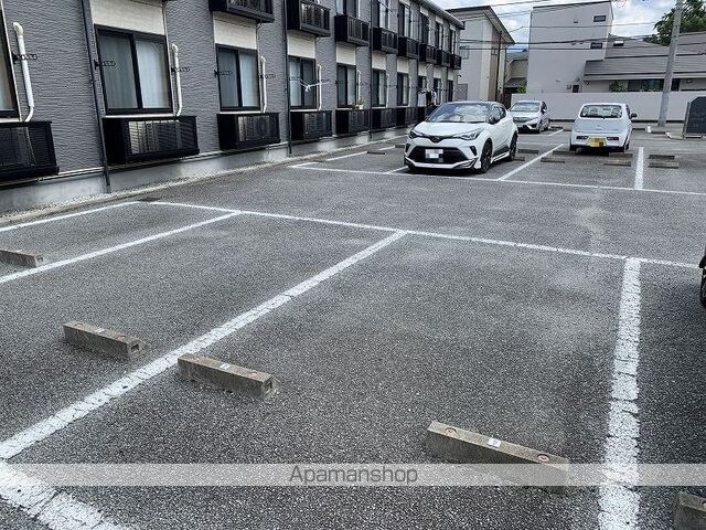 レオパレス中央[1K/23.61m2]の駐車場