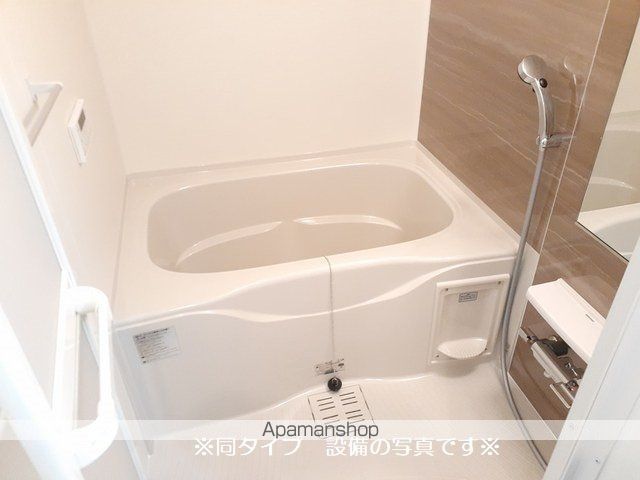 プラシードの内装写真