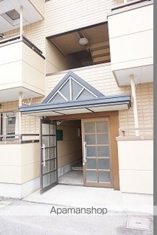 ニューエルディム裕IIの玄関写真