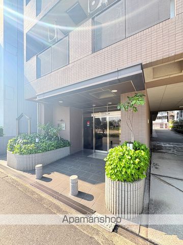 NOVUM ROSAの玄関写真