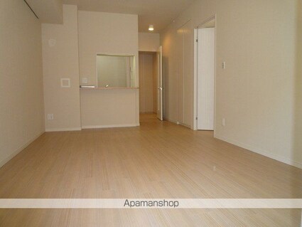 ヒューリックコート雪が谷[1LDK/46.05m2]のリビング・居間1