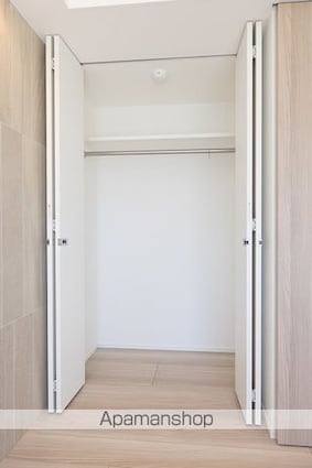 イプセ白金[2LDK/64.46m2]の収納