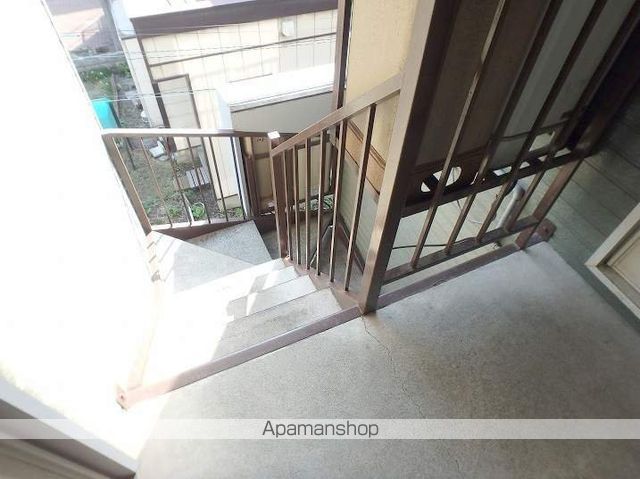 アーバン新川の玄関写真