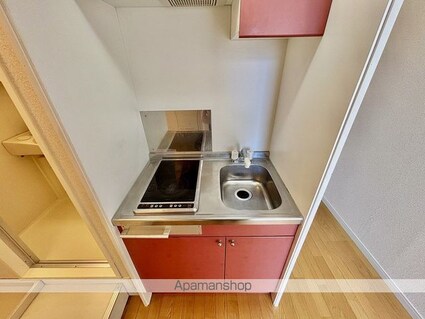 レオパレスサントラップヨコウチ[1K/20.28m2]のキッチン2