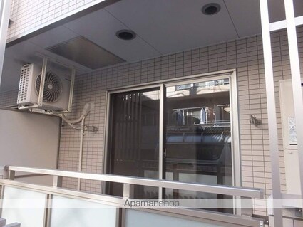 レオパレスＫ・Ｒｏｙａｌ[1K/36.92m2]のエントランス1