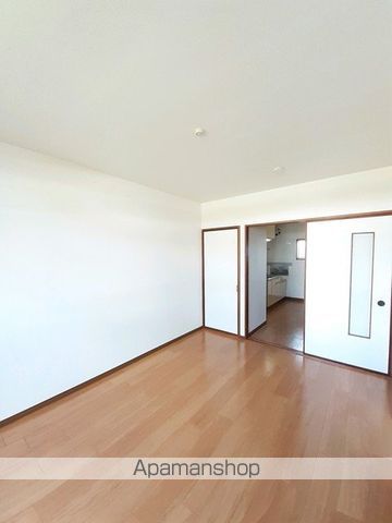 シャトレ仲の内装写真