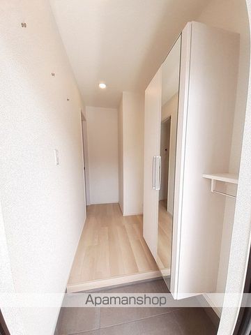 プラティーク挾間 弐番館の内装写真