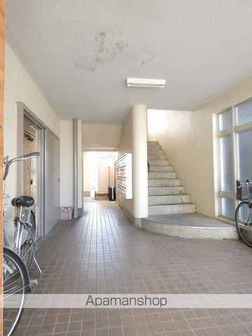 CASA元浜の玄関写真