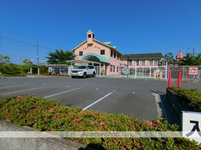 コンフォール州見台7番館の周辺写真