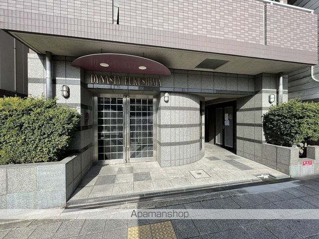 DYNASTYFUKUSHIMAの玄関写真