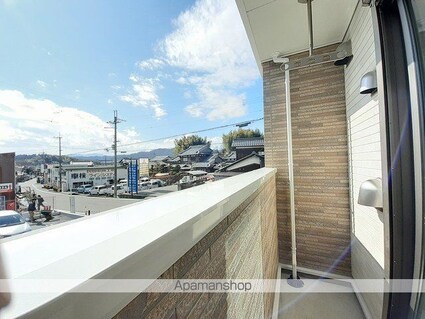 ＤｅａｒＣｏｕｒｔⅢ[1R/34.15m2]のバルコニー