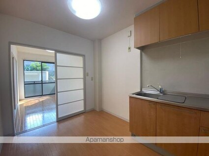 ロイヤルガーデン紙町[2DK/35.3m2]の内装1