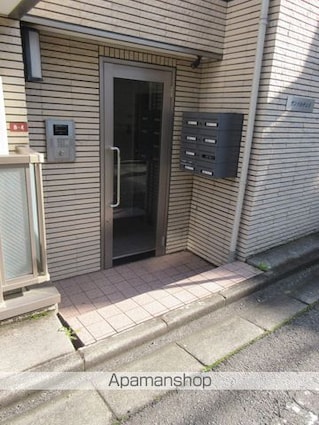 東京都杉並区高円寺北１丁目[1DK/31.69m2]のエントランス