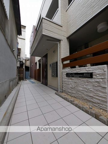 エストドミール野田の玄関写真