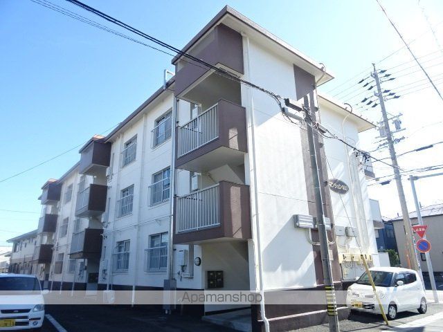 マンション110の外観写真