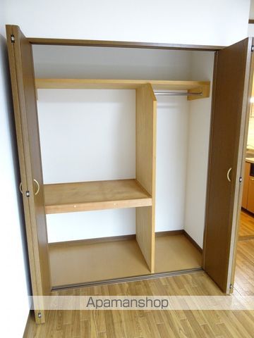 フォレスト連坊壱番館の内装写真