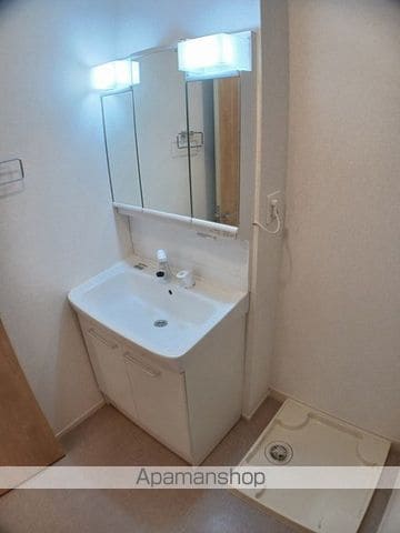 フラン アンジュIIの内装写真