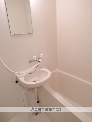 レインボー新屋敷の内装写真