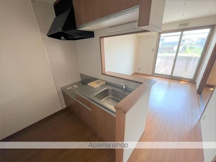 エルメゾン足崎　Ｃ[1LDK/43.62m2]のキッチン