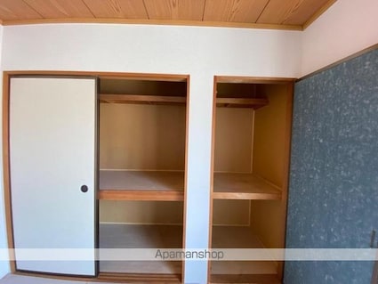 サン・サン・３[3DK/59.59m2]の収納