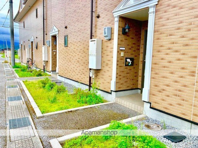 クレストステージIIの玄関写真