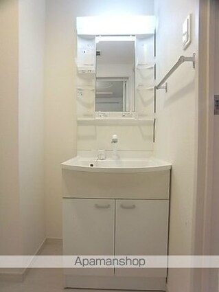 リブリ・ＰＲＯＶＩＮＳＣＩＡ[1K/26.08m2]のバルコニー