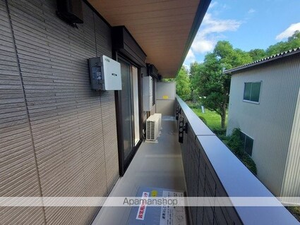 Ｆａｒｏｕｃｈｅ（ファルーシュ）[1LDK/45.04m2]のバルコニー