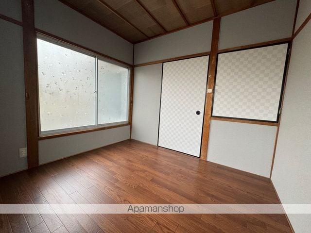 湖南市 2階建 築52年の内装写真