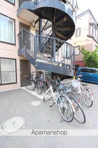 グラフウエストIのその他写真